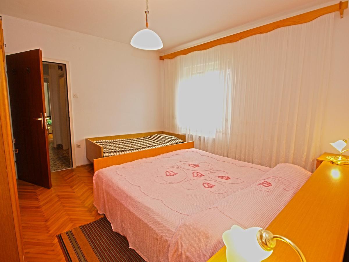 Rooms Milan 1370 Ровинь Экстерьер фото